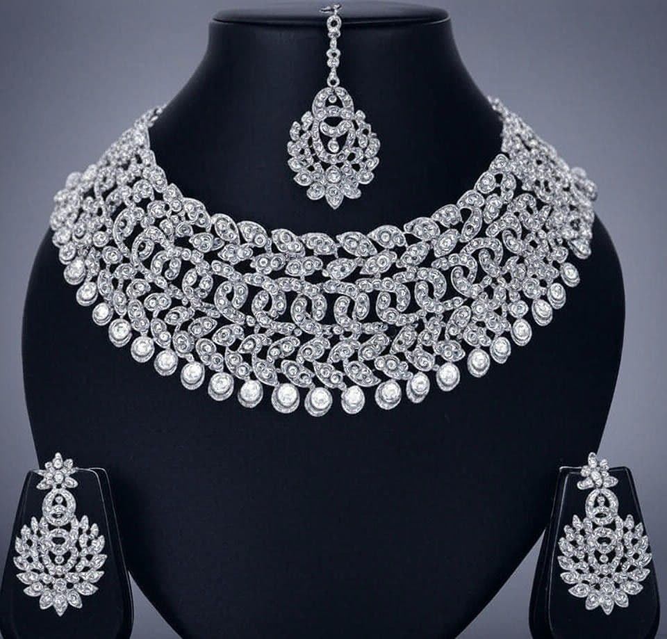 Sterling Rhodium Plated Jewellery Set With White Austrian Diamond